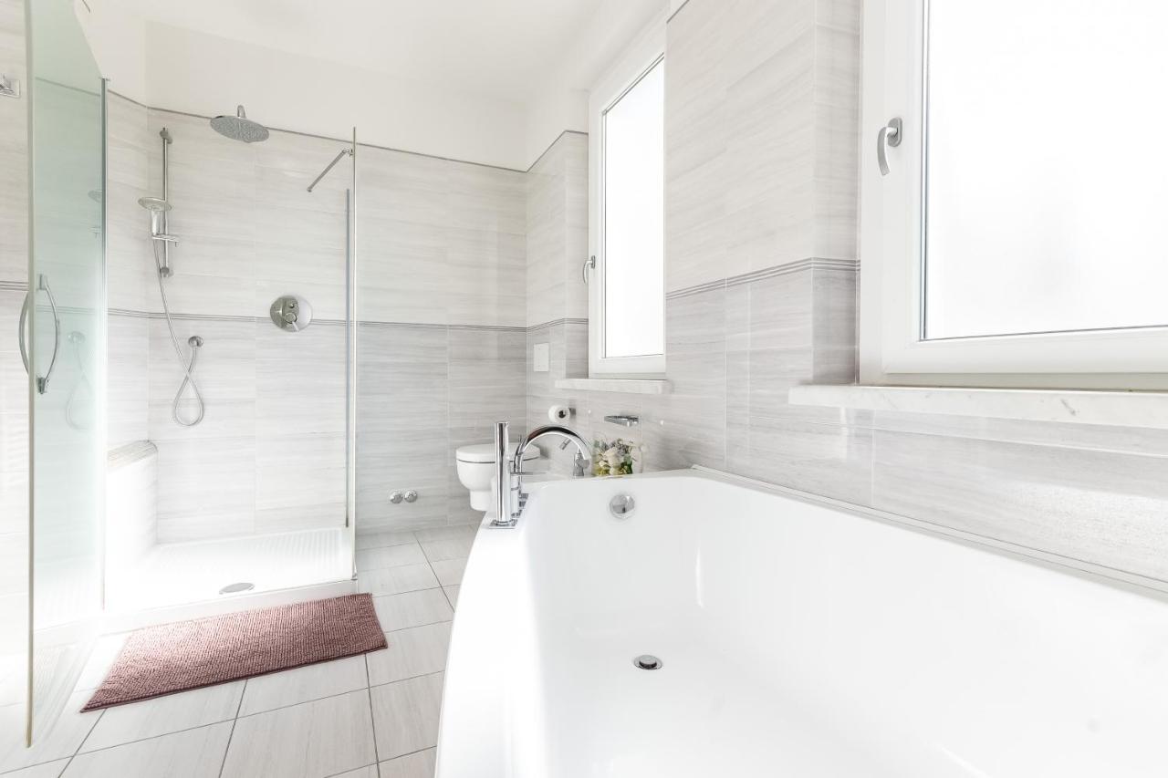 Villa Luxury - Sarzana Luni Exterior photo